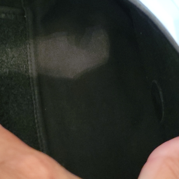 Vintage Etienne Aigner Black Leather Bag - Picture 4 of 10